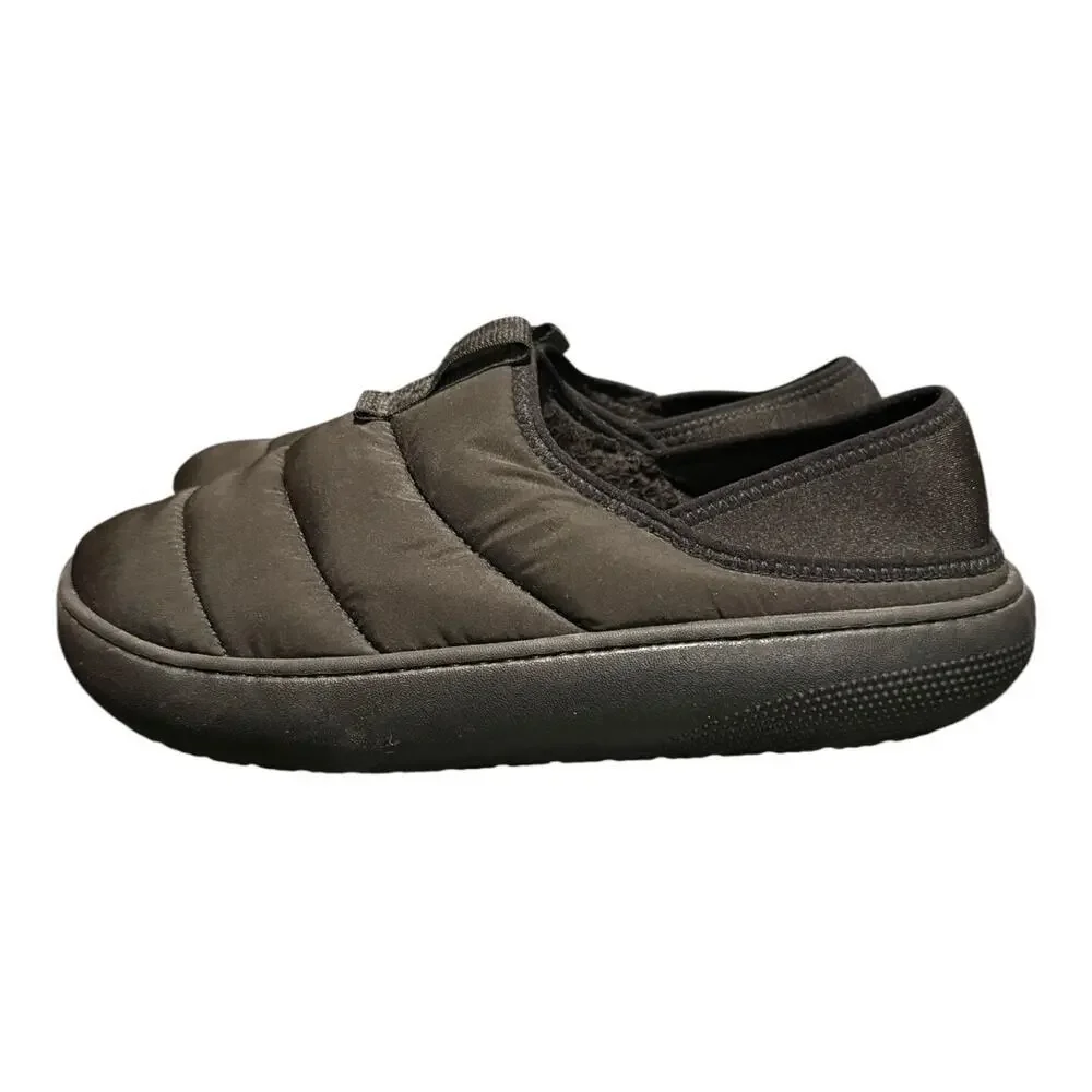 Crocs Classic Puff Mocs M 10 / W 12 Black Quilted Slip On Casual Comfort Shoes